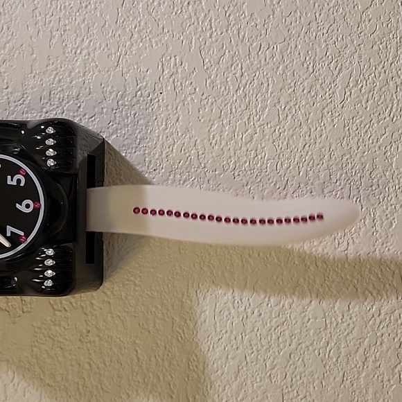 Jeweled Black Kit-Cat Klock clock with white tail - Picture 7 of 7